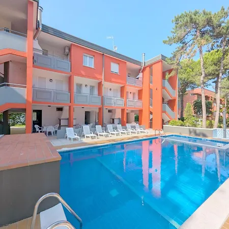 Luca-2 By Interhome Apartmán *
